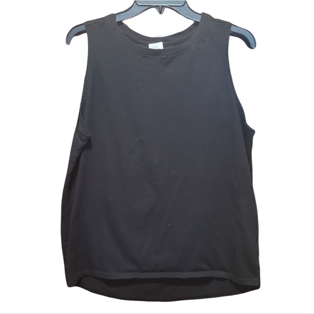 Black athletic tank
